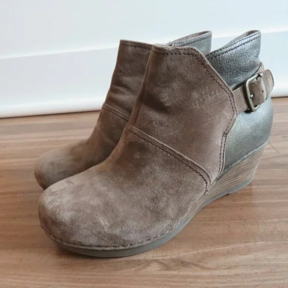 DANSKO Shirley Suede Leather Stacked Heel Ankle Boots in Taupe Size EU 40 - Picture 2 of 14
